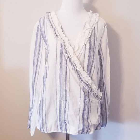 NWT Zara White & Blue Ruffled Stripe Top M - Picture 1 of 4